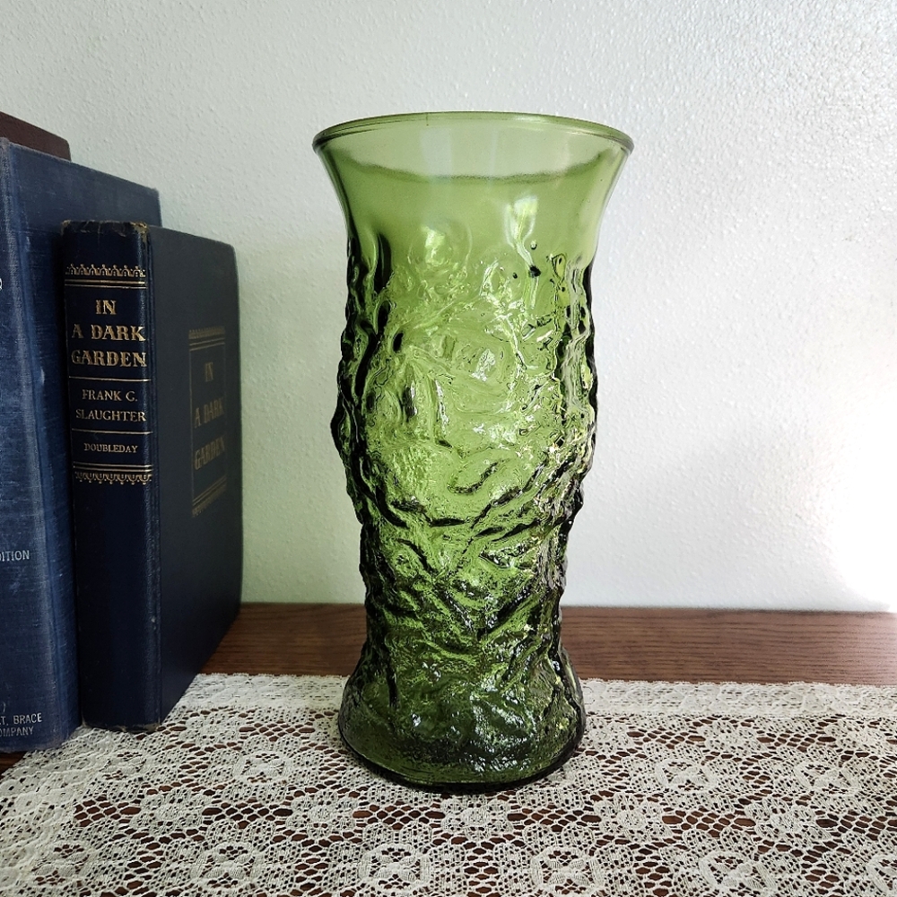 Vintage Crinkle Glass Vase by E.O. Brody Co.